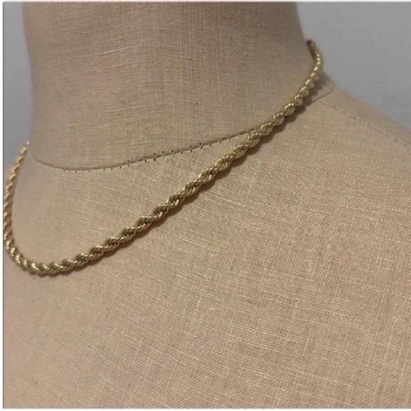 NWOT Kendra Scott Isabelle Necklace Kendra Scott Chain Necklace Gold - Picture 4 of 9